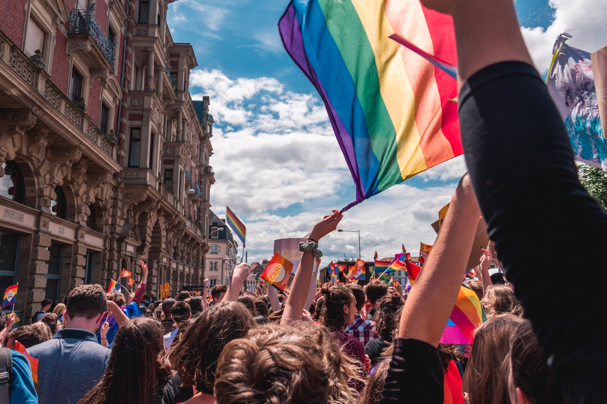Understanding the Challenges of Queer Representation in Comics and Possible Solutions