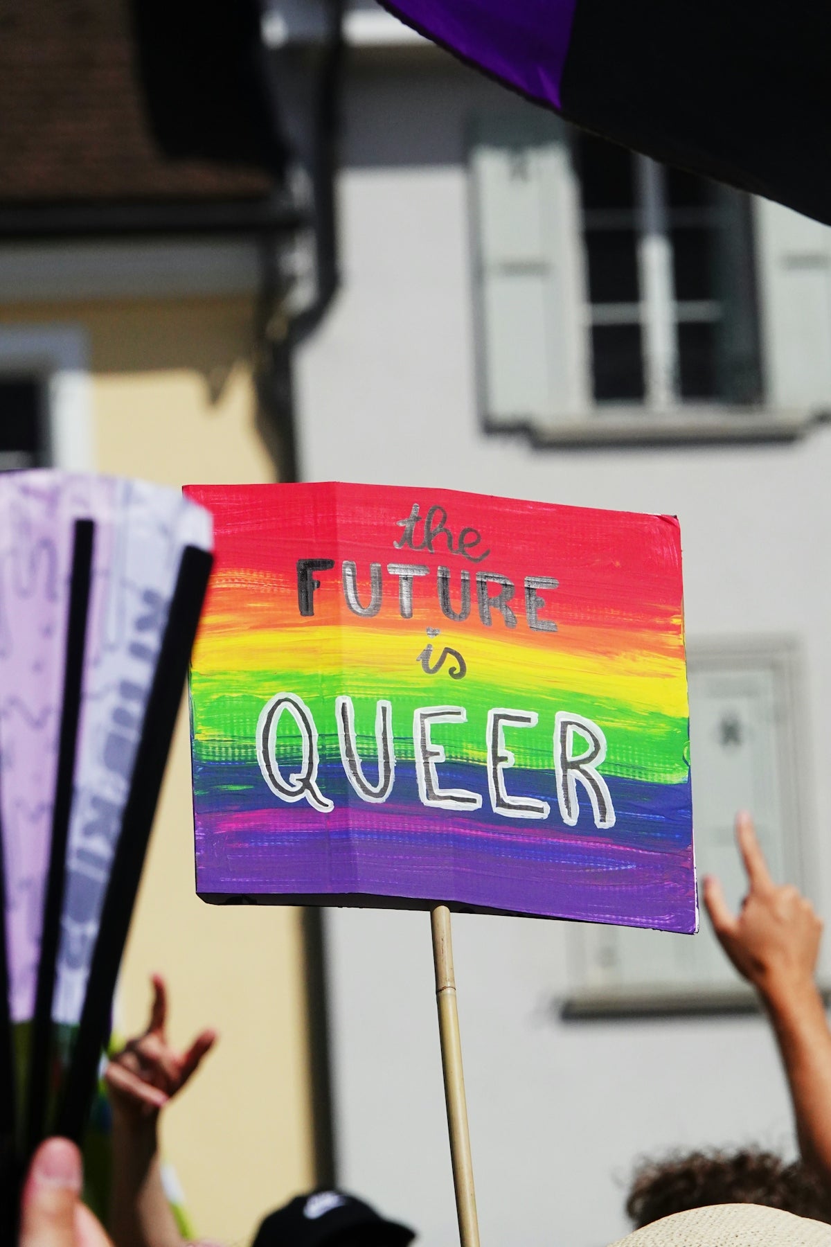 Challenges and Resolutions in Portraying Queer Families