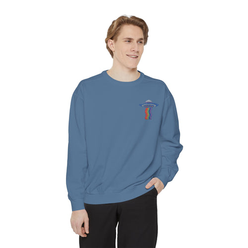 Garment-Dyed Sweatshirt – Casual Comfort